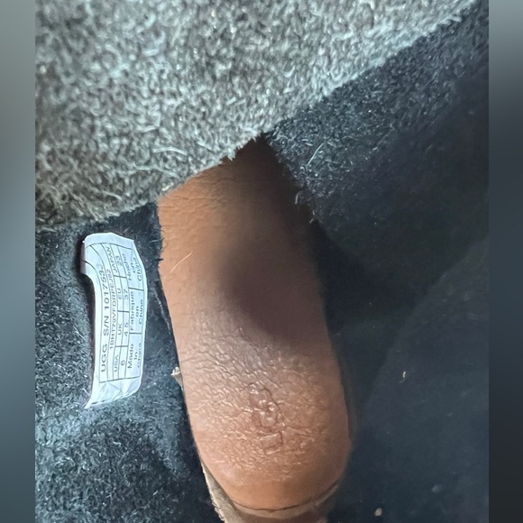 UGG Ankle Boots Black Suede Booties Women’s Shoes 6 - Picture 5 of 12